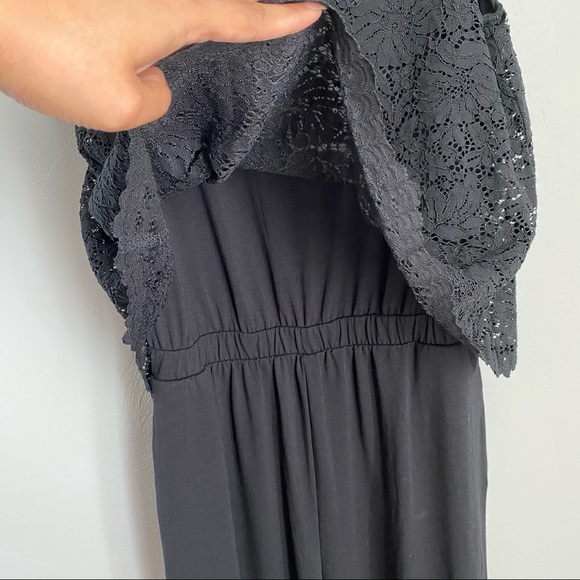 UNIQLO Black Jumpsuit with Lace Top Sleeveless - Picture 3 of 15